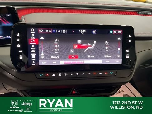 New 2026 Dodge Charger R/T AWD/4WD image 21