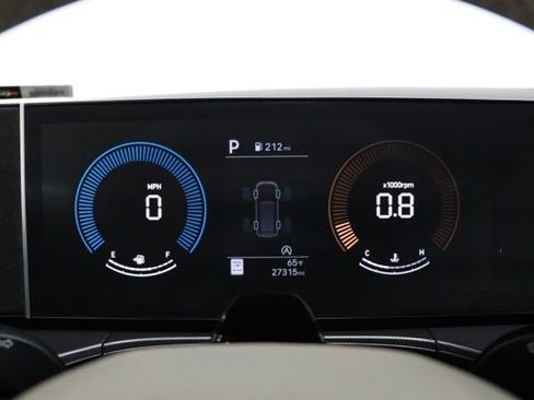 Used 2024 Hyundai Santa Fe SEL image 23