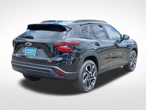 New 2026 Chevrolet Trax RS w/ Driver Confidence Package FWD image 3
