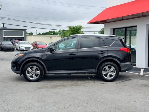 Used 2015 Toyota RAV4 XLE FWD image 3
