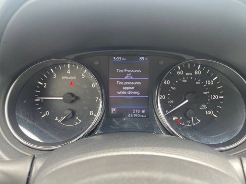 Used 2021 Nissan Rogue Sport S FWD image 10