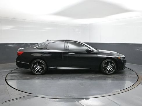 Used 2022 Honda Accord Touring image 15