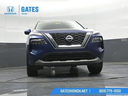 Used 2023 Nissan Rogue SV AWD/4WD image 38