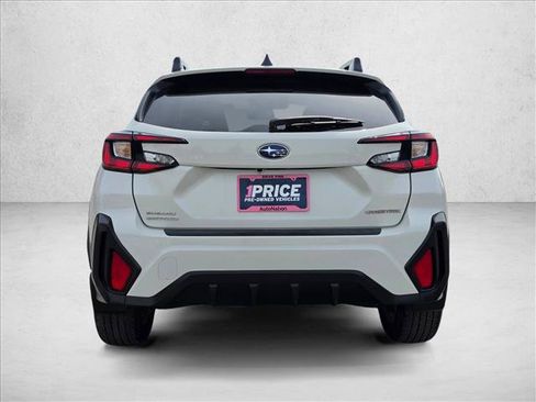 Used 2024 Subaru Crosstrek 2.0i Premium AWD/4WD image 4