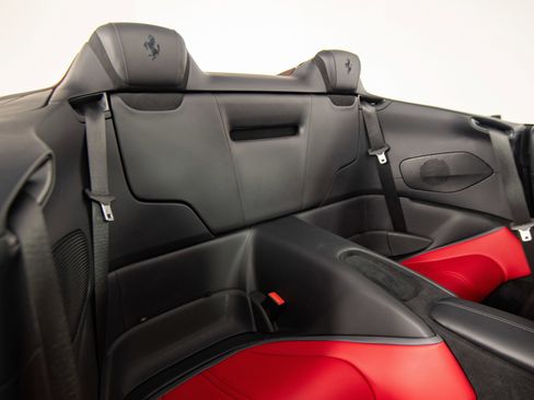 Certified 2024 Ferrari Roma Spider RWD image 50