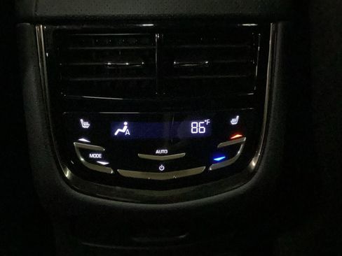 Used 2018 Cadillac CTS Premium Luxury image 17