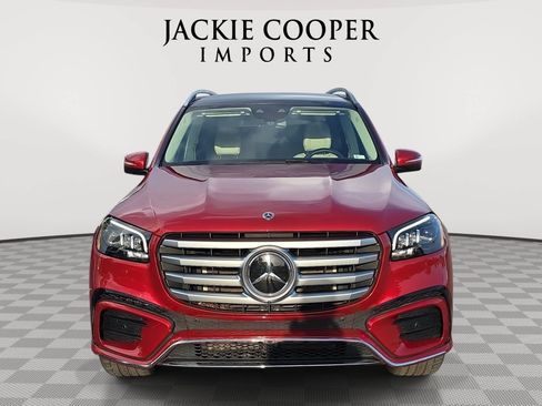 Used 2024 Mercedes-Benz GLS 580 4MATIC image 2