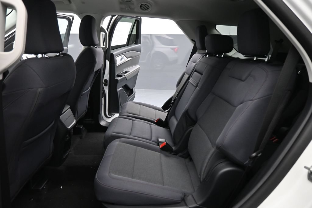 New 2026 Ford Explorer Active AWD/4WD image 19