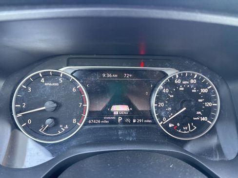 Used 2024 Nissan Rogue SV image 15