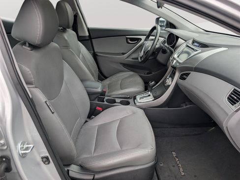 Used 2012 Hyundai Elantra Limited w/ Technology Pkg 5 FWD image 9