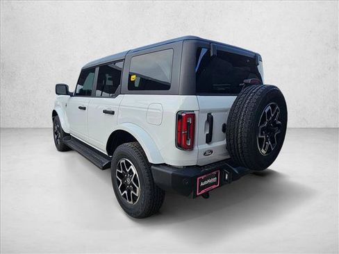 New 2026 Ford Bronco Outer Banks AWD/4WD image 9