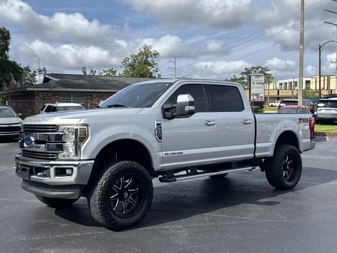 Used 2018 Ford F250 Lariat AWD/4WD image 4