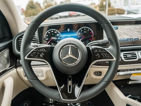 New 2026 Mercedes-Benz GLS 450 GLS 450 image 30