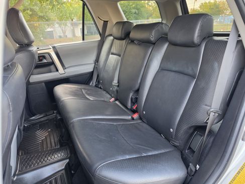 Used 2010 Toyota 4Runner SR5 RWD image 22
