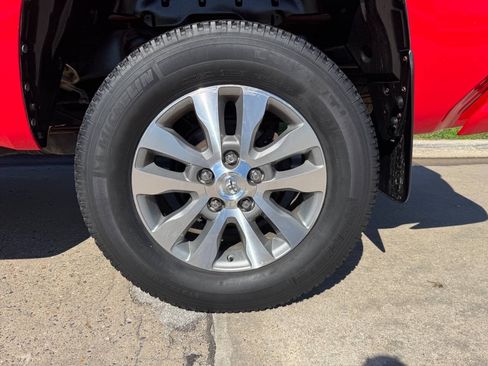 Used 2016 Toyota Tundra Limited AWD/4WD image 9