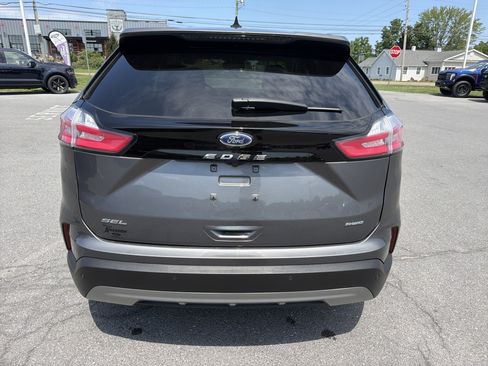 Used 2024 Ford Edge SEL AWD/4WD image 4