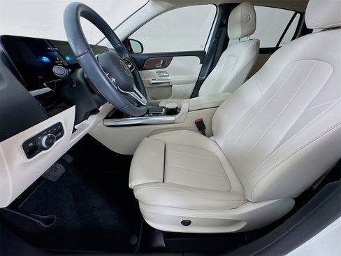 Certified 2023 Mercedes-Benz GLA 250 image 20