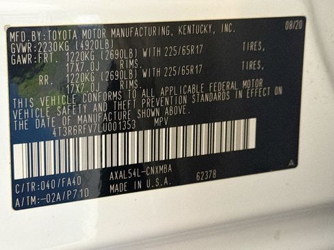 Used 2020 Toyota RAV4 XLE w/ Convenience Package image 12