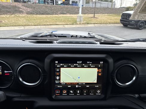 Certified 2021 Jeep Wrangler Unlimited Rubicon 4xe w/ Safety Group image 28