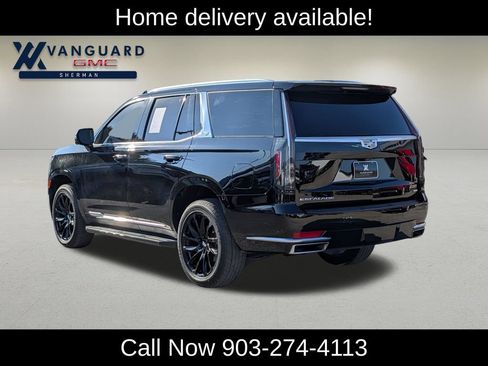 Used 2021 Cadillac Escalade Premium Luxury AWD/4WD image 4