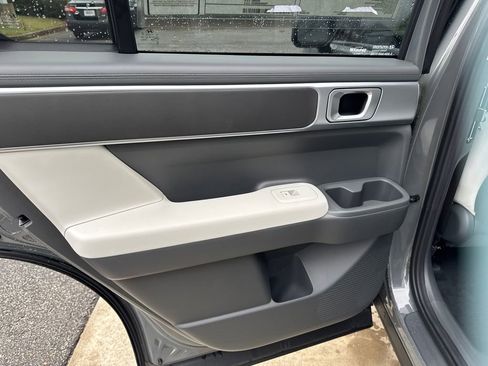 New 2026 Hyundai Santa Fe SE image 12