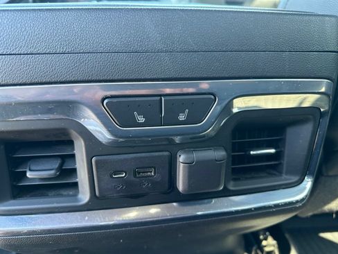 Used 2020 GMC Sierra 1500 AT4 w/ AT4 Premium Package AWD/4WD image 49
