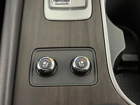 Used 2024 Nissan Murano Platinum w/ Cargo Package image 35