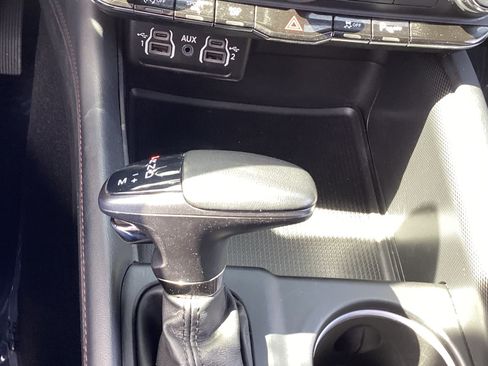 Used 2024 Dodge Durango GT AWD/4WD image 22