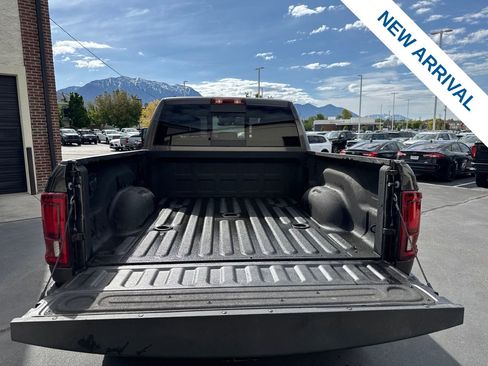 Used 2025 RAM 2500 Laramie AWD/4WD image 13