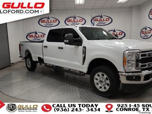 Used 2023 Ford F250 XLT image 2