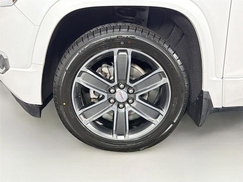 Used 2019 GMC Acadia Denali w/ Technology Package image 32