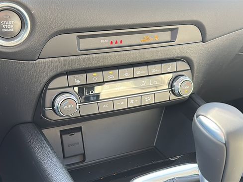 New 2025 MAZDA CX-5 AWD 2.5 S w/ Preferred Package image 23