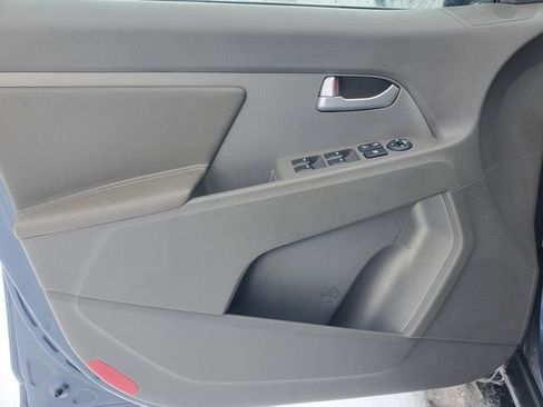 Used 2012 Kia Sportage LX image 10