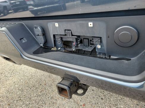 Certified 2021 Chevrolet Silverado 1500 RST image 9