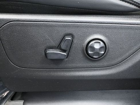 Used 2019 RAM 1500 Sport w/ Level 2 Equipment Group image 20