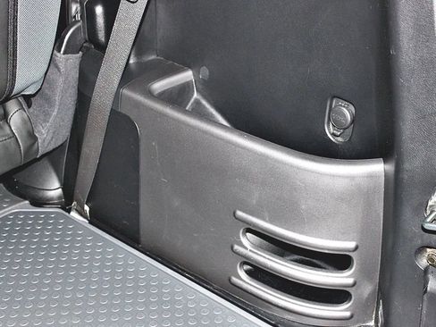 Used 2005 Honda Element EX image 6