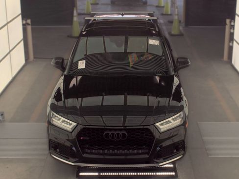 Used 2018 Audi SQ5 Prestige w/ Prestige Package AWD/4WD image 2
