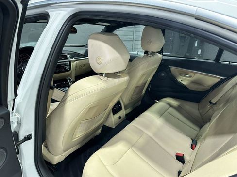 Used 2017 BMW 330i Sedan RWD image 33