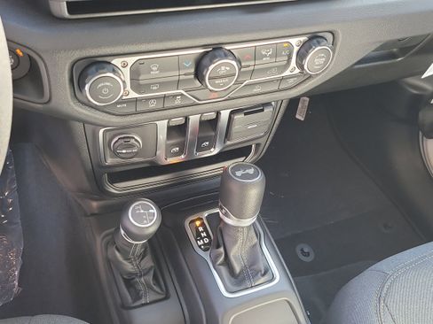 New 2026 Jeep Wrangler Sport AWD/4WD image 20