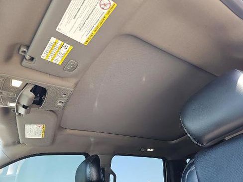 Used 2017 Ford F350 Lariat w/ Lariat Ultimate Package AWD/4WD image 15