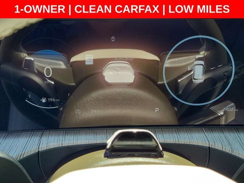 Used 2025 Hyundai Santa Fe Calligraphy AWD/4WD image 3