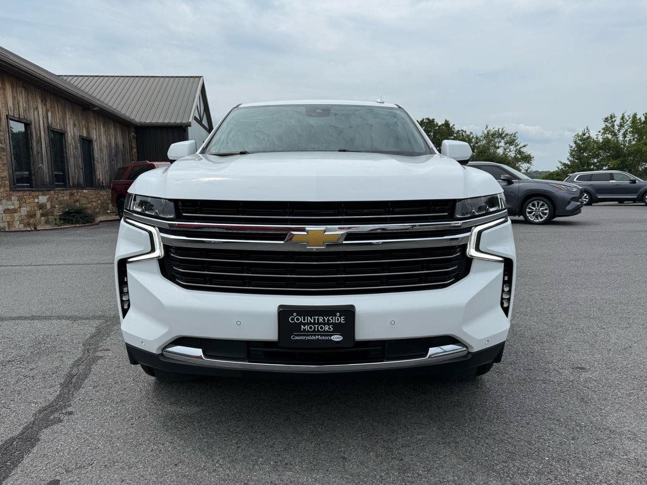 Used 2023 Chevrolet Tahoe LT RWD image 9