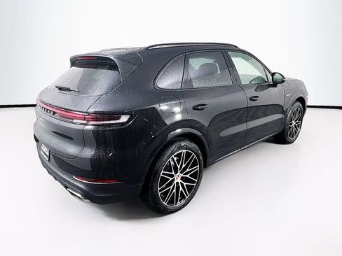 New 2026 Porsche Cayenne E-Hybrid AWD/4WD image 9
