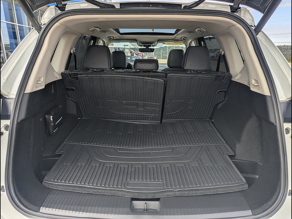 Used 2026 Nissan Rogue SV w/ SV Premium Package AWD/4WD image 21