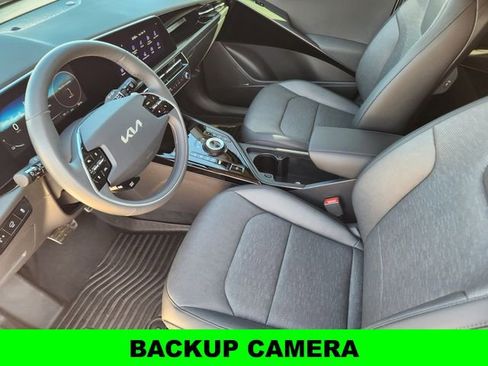Used 2024 Kia Niro Wave image 14