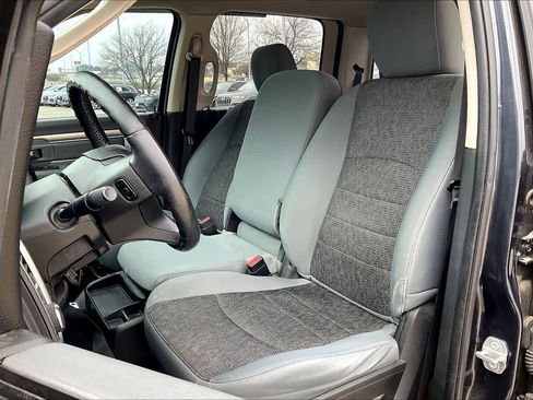 Used 2019 RAM 1500 Lone Star image 8