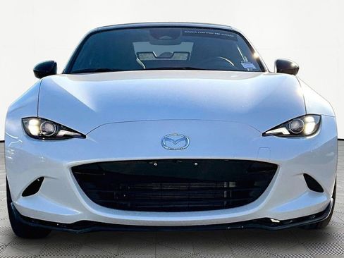 Certified 2025 MAZDA MX-5 Miata Club image 3