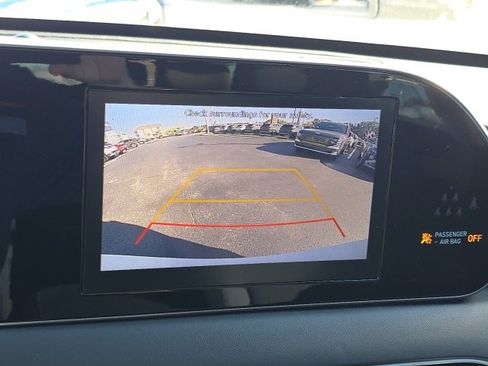 Certified 2022 Hyundai Palisade SEL image 16