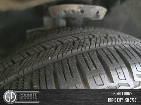 Used 2021 Buick Encore GX Essence w/ Advanced Technology Package AWD/4WD image 28