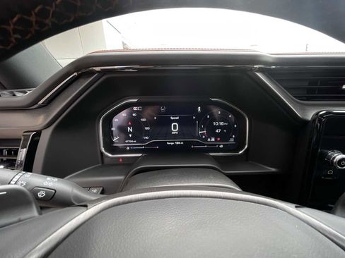 Certified 2024 GMC Sierra 1500 AT4 w/ Technology Package image 11